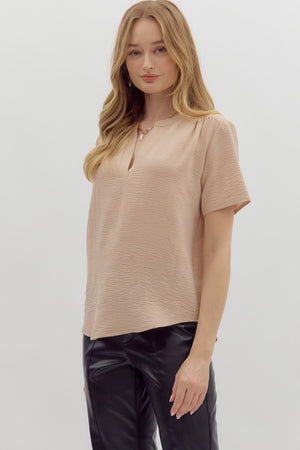 ENTRO INC Women's Top Classic Split V-Neck Short Sleeve Pullover Top || David's Clothing