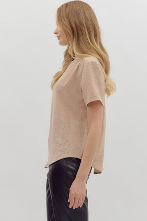 ENTRO INC Women's Top Classic Split V-Neck Short Sleeve Pullover Top || David's Clothing