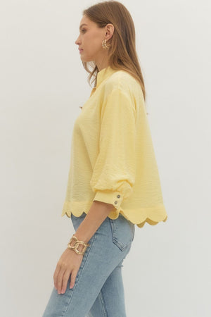 ENTRO INC Women's Top Solid 3/4 Sleeve Scallop Hem V-Cut Top