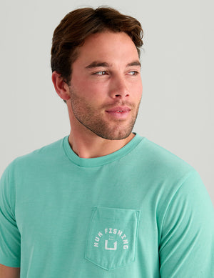 HUK FISHING Men's Tees Huk Fishing Pocket Tee