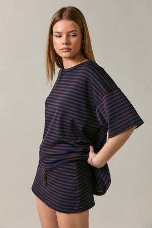 LELIS COLLECTION Short Sleeve Round Neck Oversized Stripe T-shirt