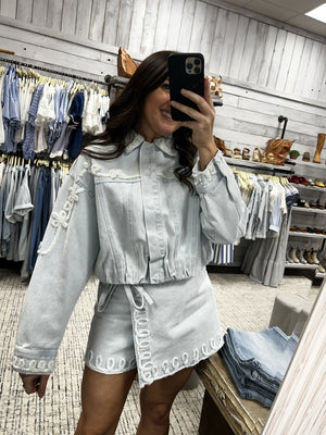 PEACH LOVE Women Jackets Washed Frayed Denim Tape Detailed Jacket