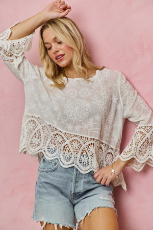 SO ME Women's Top Floral Embroidered Crochet Lace Trimmed Top