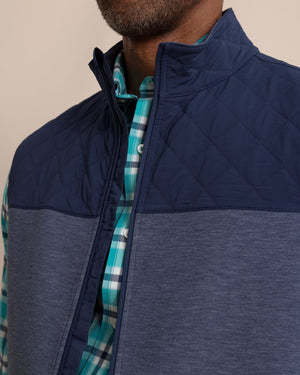 SOUTHERN TIDE Men's Outerwear Southern Tide Waterfront Quilted Vest