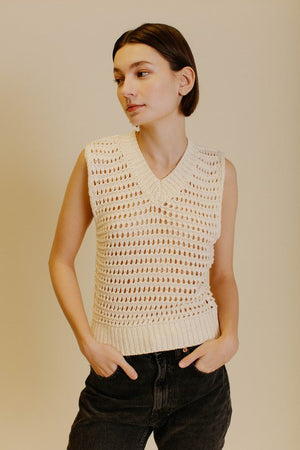 AUREUM Women's Top Crochet Vest || David's Clothing