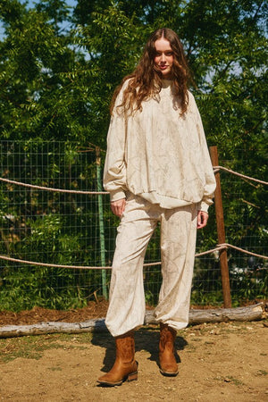 BUCKET LIST Women's Pants Camouflage Loose Fit Waist Banded Jogger Pants