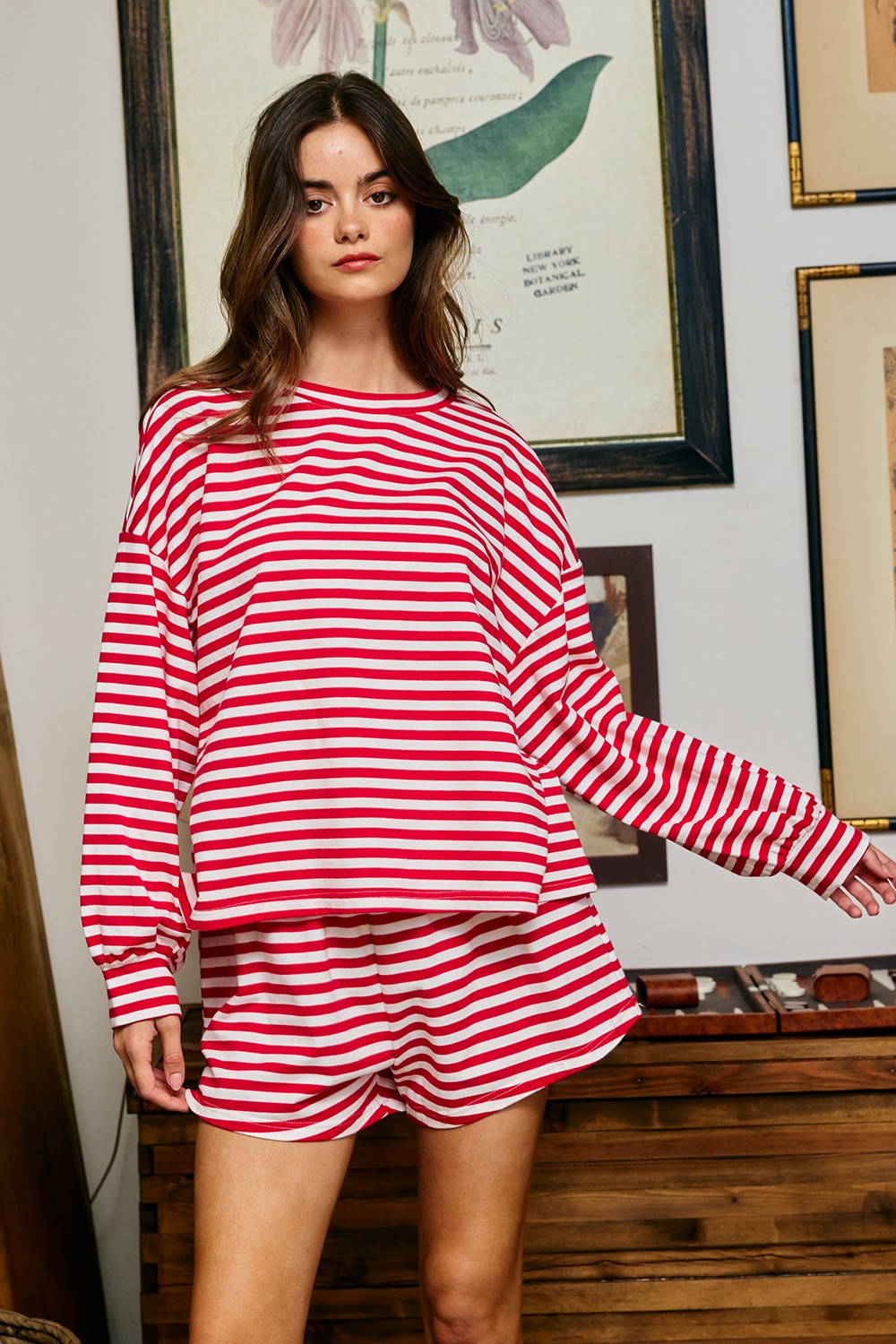 BUCKET LIST Women's Top Oversized Semi Crop Striped T-shirt Top
