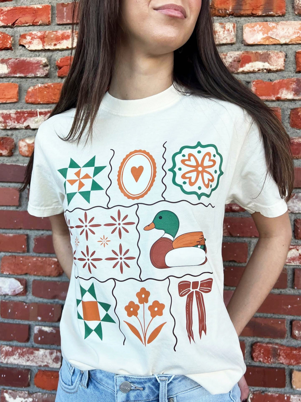 DASH FORWARD Women's Tee Short Sleeve Duck Print Tee