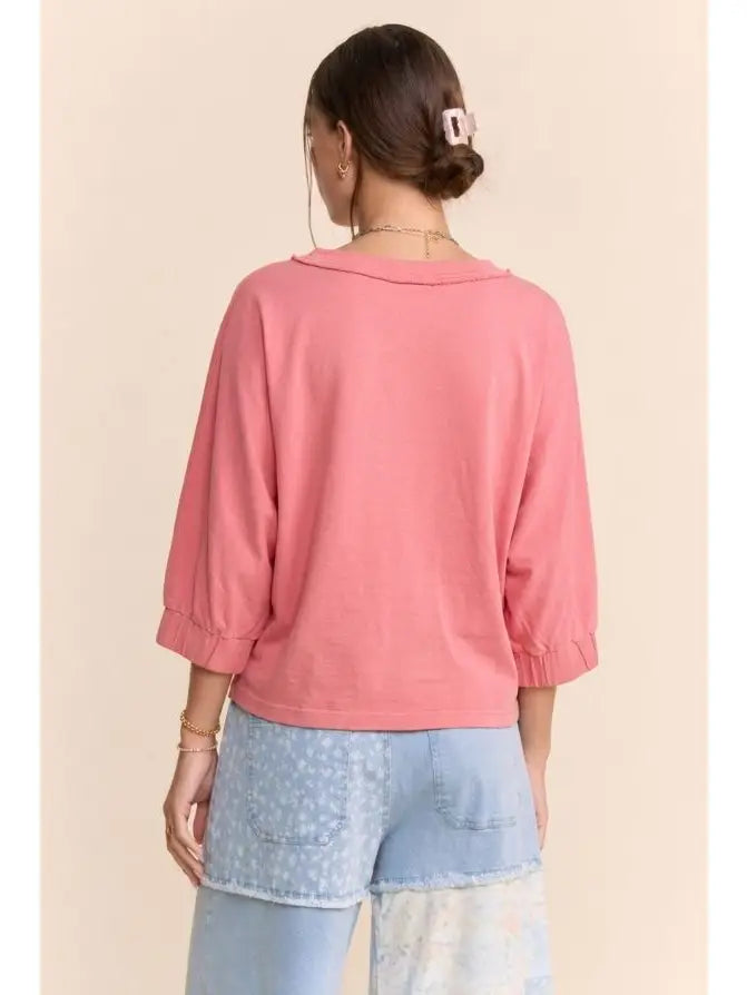 DAVI & DANI Women's Top Raw Edge Boat Neck Puff Sleeve Knit Top