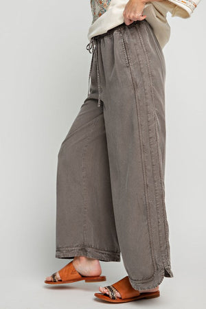 EASEL Women's Pants Mineral Washed Soft Twill Wide Leg Pants || David's Clothing