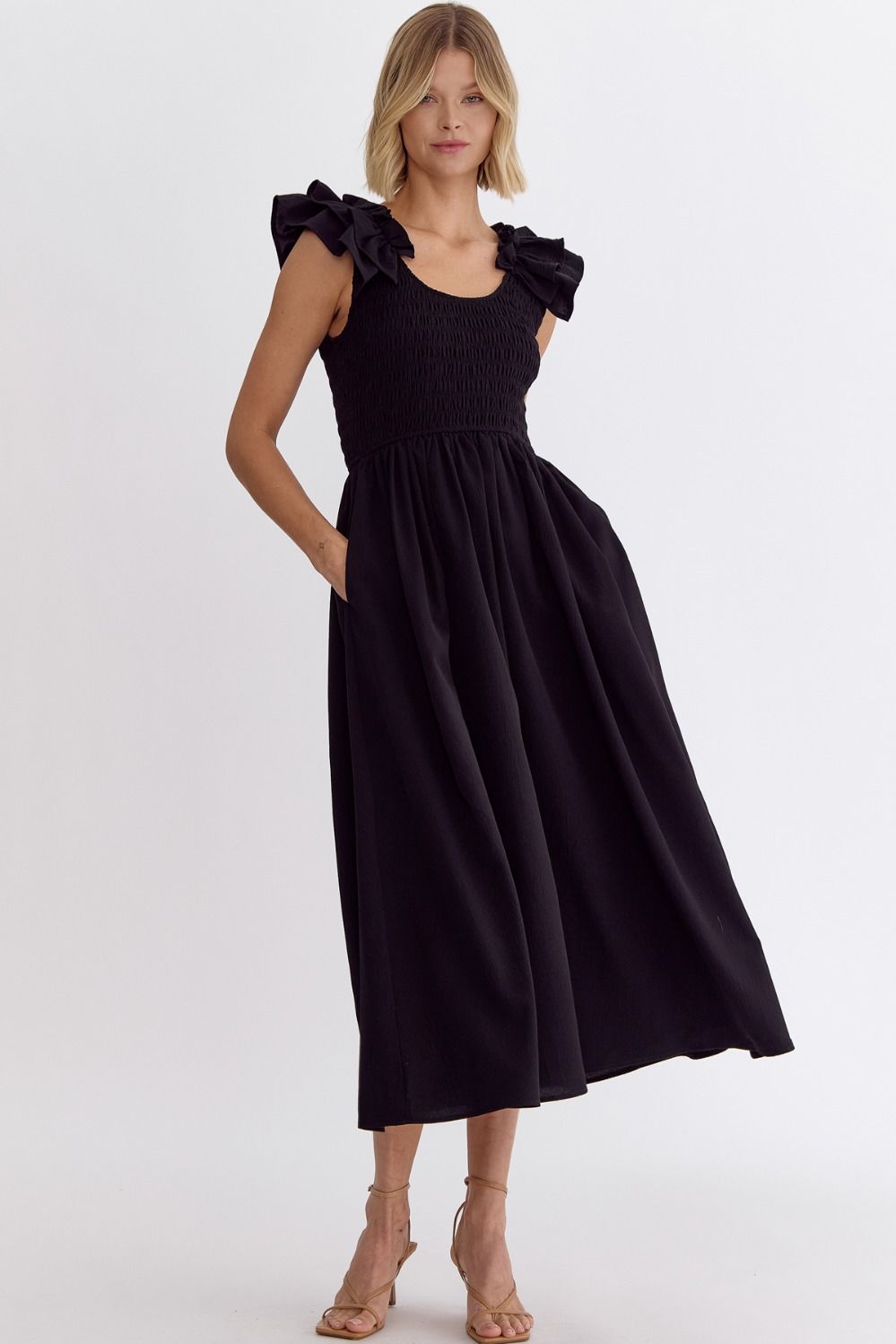 ENTRO INC Women's Dresses BLACK / S Solid Sleeveless Smocked Midi Dress || David's Clothing D21279