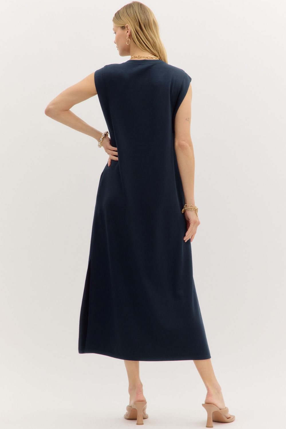 Solid Jersey Knit Pullover Midi Dress || David's Clothing Solid Jersey Knit Pullover Midi Dress || David's Clothing