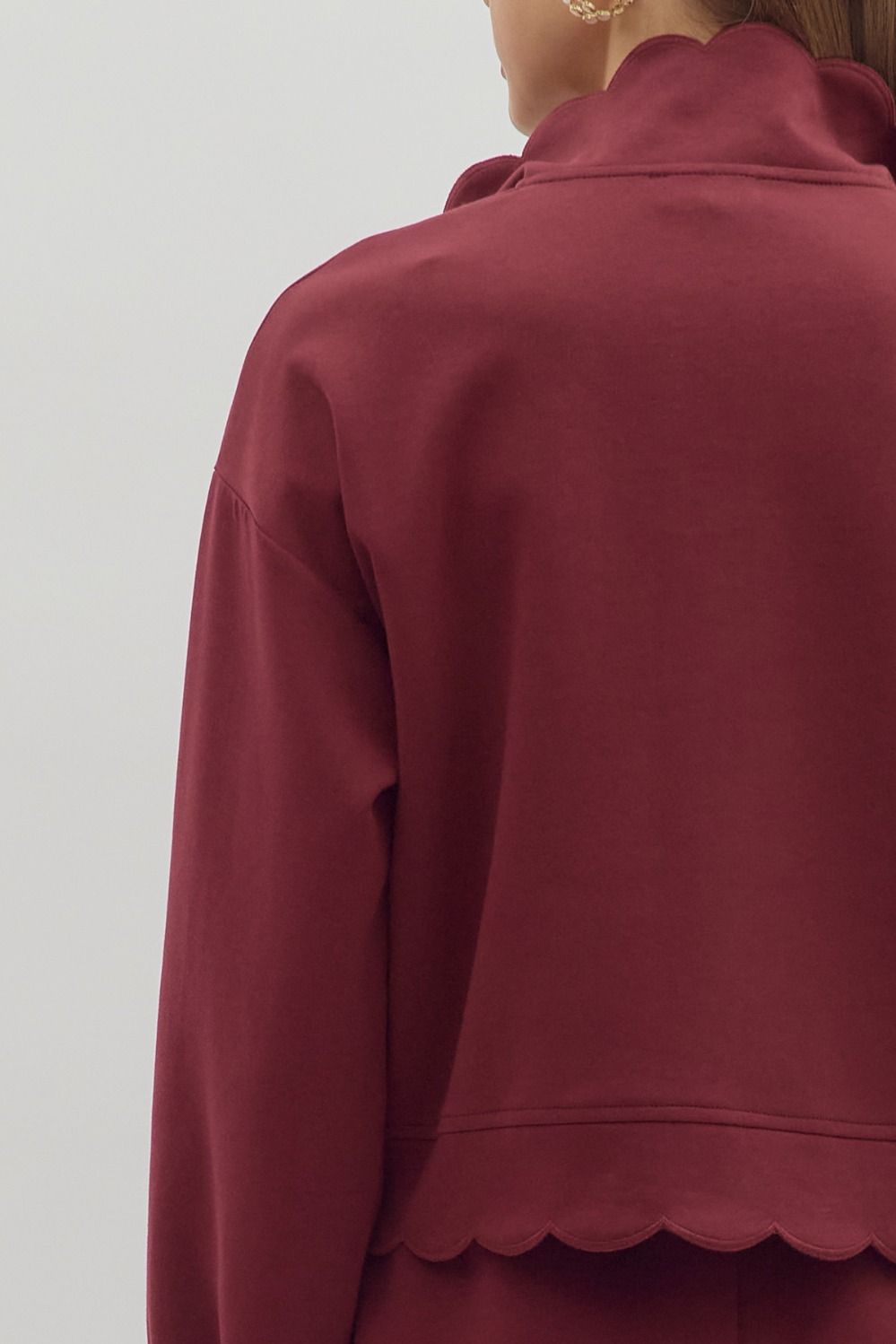 ENTRO INC Women's Top Solid Long Sleeve Snap Button Closure Pullover Top