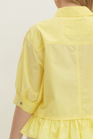 ENTRO INC Women's Top Solid Short Sleeve Ruffle Hem Button-Down Top