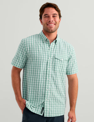 HUK FISHING Men's Sport Shirt Huk Chatham Plaid Short Sleeve Shirt