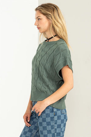 HYFVE INC. Women's Top Sleeveless Oversized Cable Knit Sweater Vest || David's Clothing