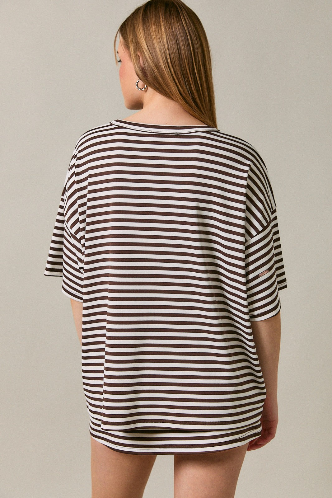 LELIS COLLECTION Short Sleeve Round Neck Oversized Stripe T-shirt