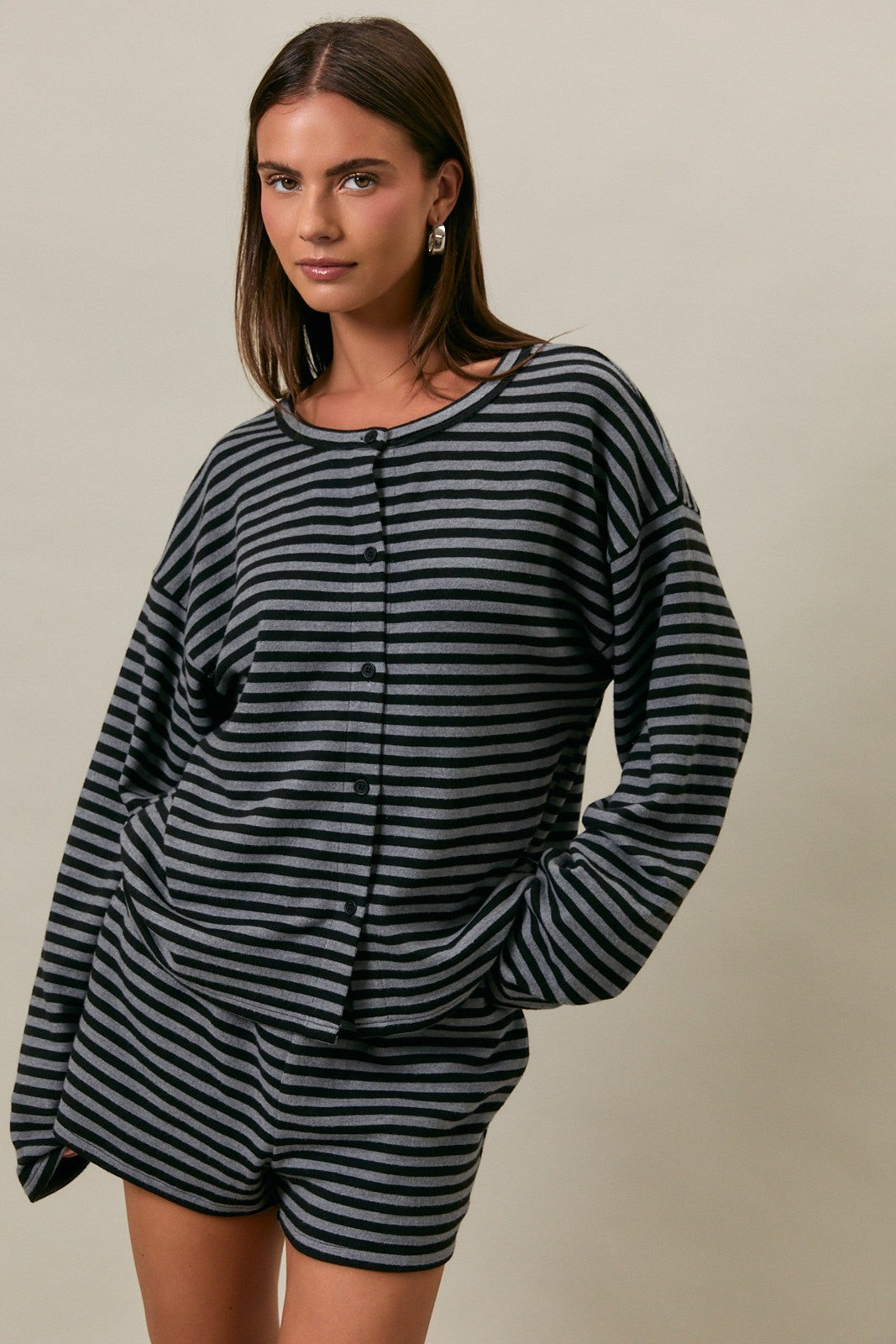 LELIS COLLECTION Women's Sweaters Long Sleeve Round Neck Striped Button Up Top