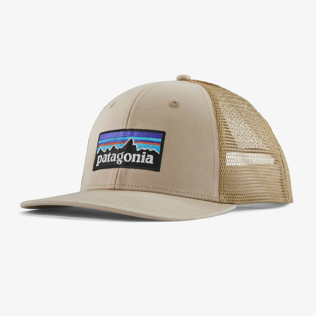 https://www.davidsclothing.com/cdn/shop/files/patagonia-men-s-hats-oar-tan-one-size-patagonia-p-6-logo-trucker-hat-38289otnc-davids-clothing-34102361161924_5000x.webp?v=1684228914