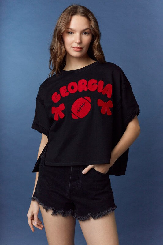 PEACH LOVE Women's Top 'Georgia' Heavy Crochet Embroidery Tee || David's Clothing