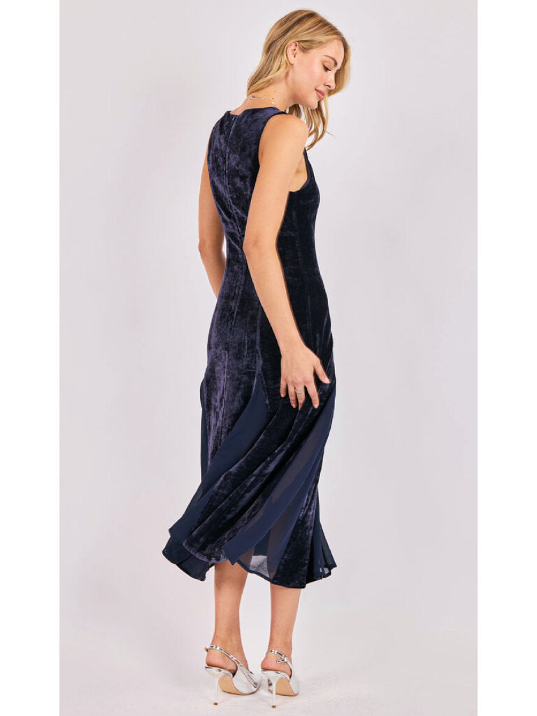 Sadie and Sage Midnight Velvet Dress - Midnight / L Sadie and Sage Midnight Velvet Dress - Midnight / L