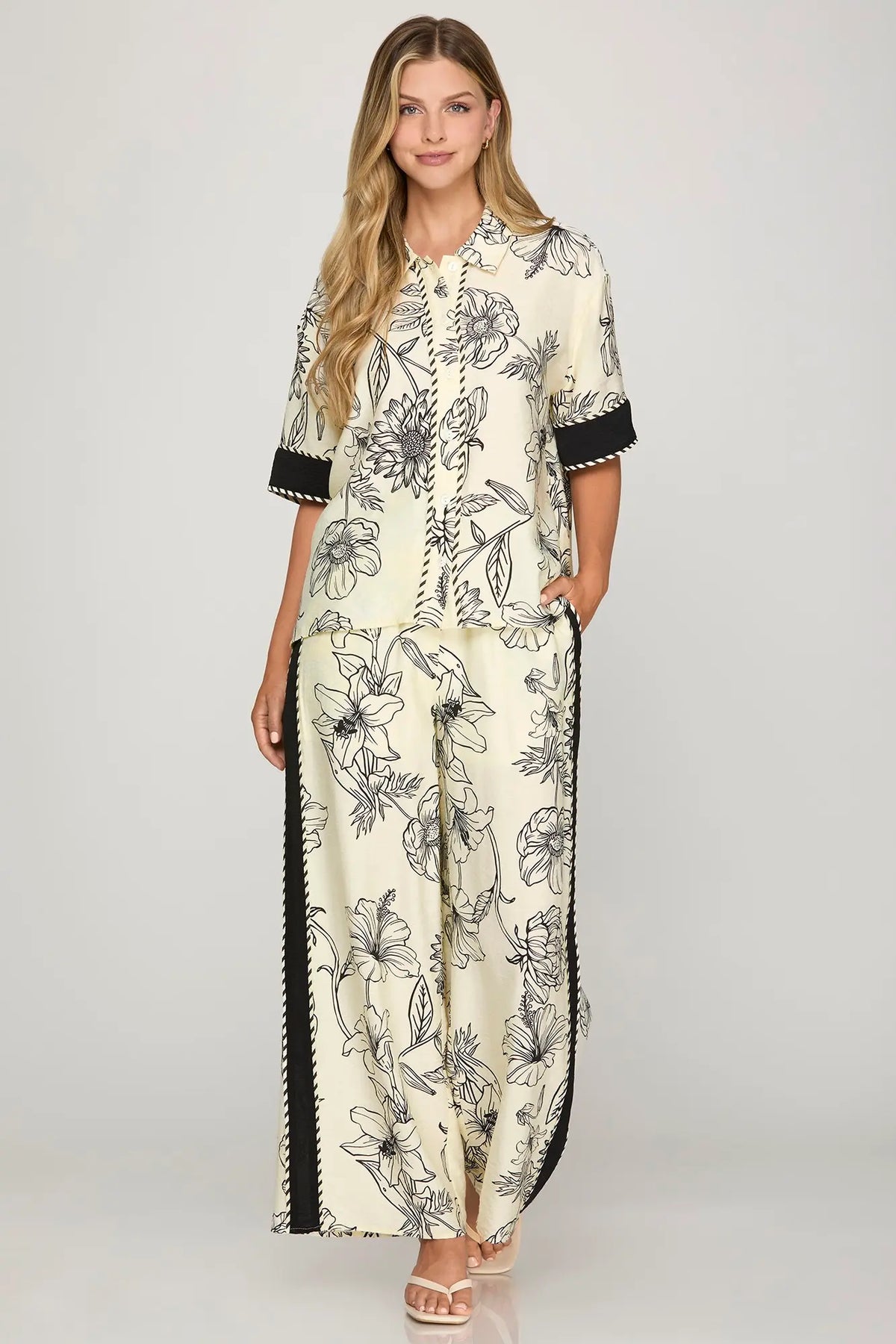 SHE AND SKY Women's Top Half Sleeve Button Down Woven Print Shirt Top With Contrast Detail