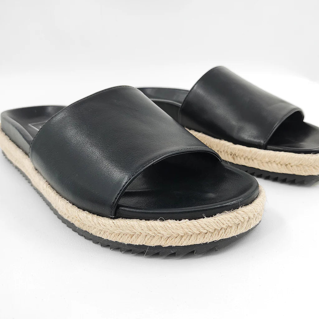 SHU SHOP Women's Shoes Shu Shop Crisanta Slip-On Sandal || David's Clothing
