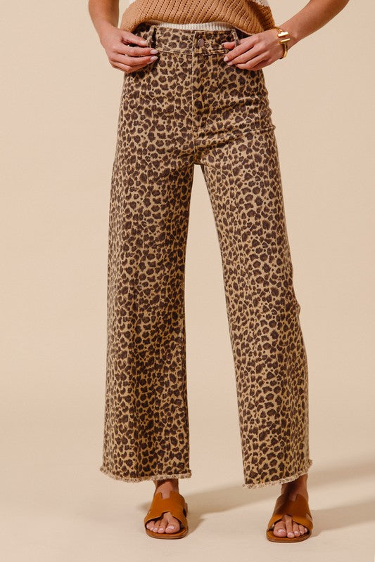 SO ME Women's Pants So Me Mid Rise Leopard Twill Denim Frayed Hem Wide Leg