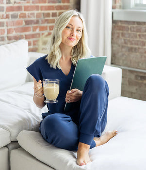 SOUTHERN SHIRT CO. Women's Top Southern Shirt AstroKnit V Neck - Stone