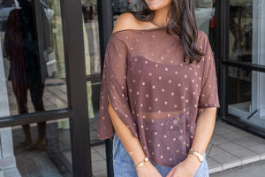 SUNDAY EDITION Women's Top Brown Polka Dot Mesh Boat Neck Handkerchief Poncho