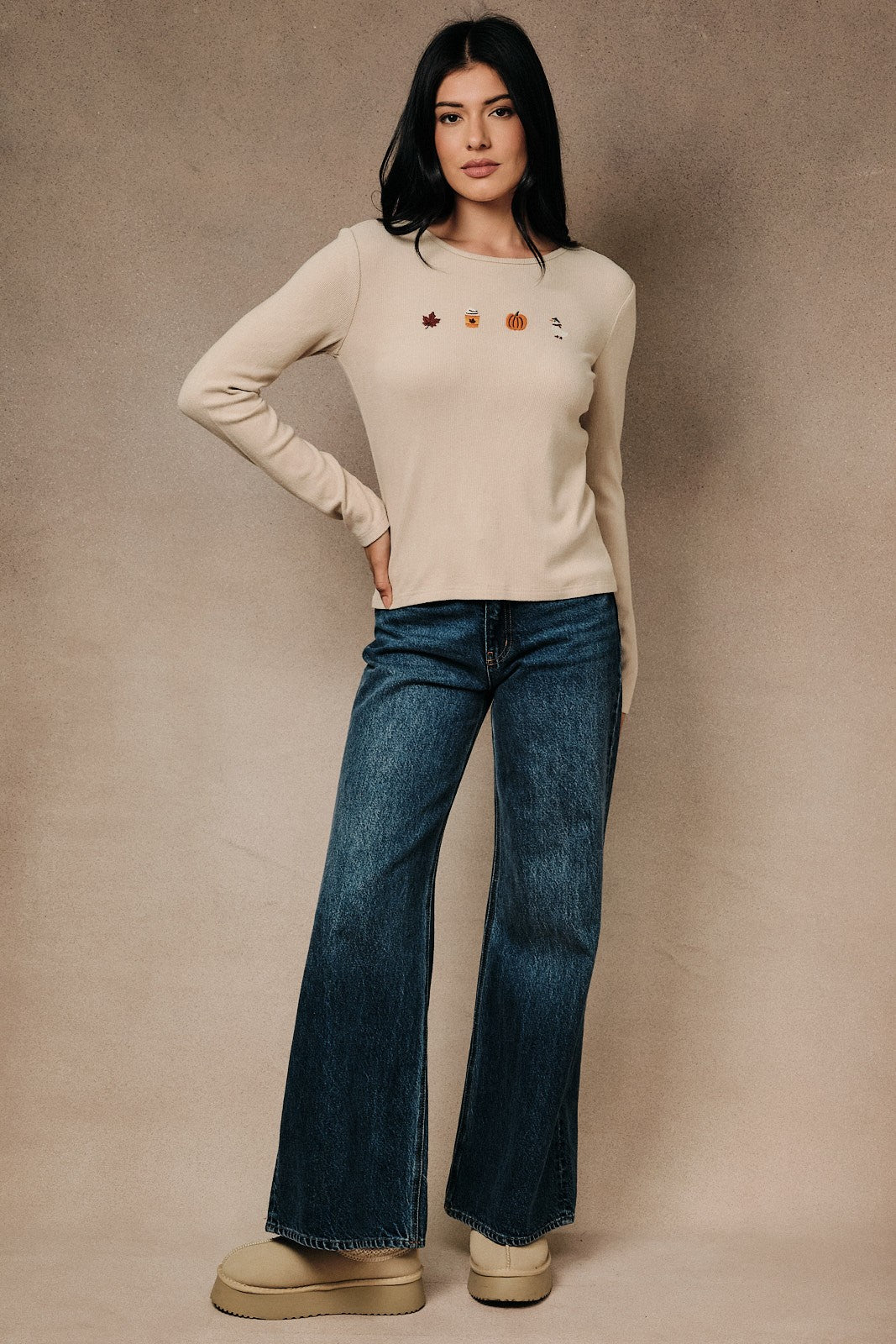 SUNDAY EDITION Women's Top Round Neck Fall Icons Embroidered Ribbed Long Sleeve Top