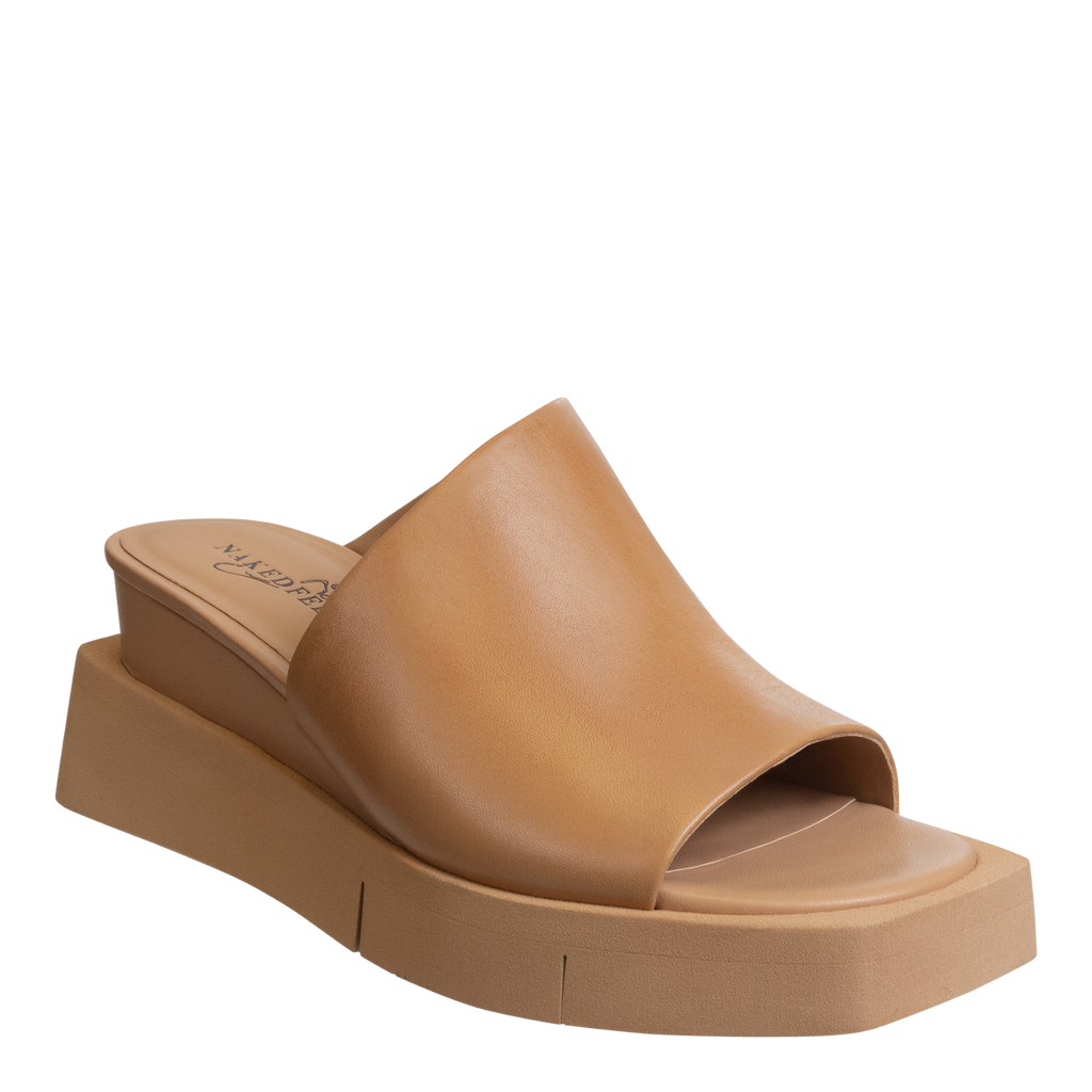 CONSOLIDATED Women's Shoes Infinity In Camel Wedge Sandals || David's Clothing