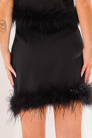 MAIN STRIP APPAREL Women's Skirts Feather Side Zipper Bottom Solid Mini Skirt || David's Clothing